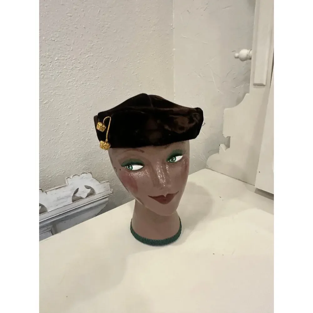 Baroness Women’s One Size Brown Velvet Cocktail Hat